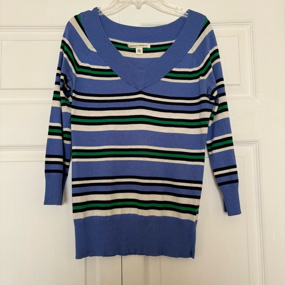 Banana Republic Blue with Stripes Sweater Size XS - Picture 1 of 3
